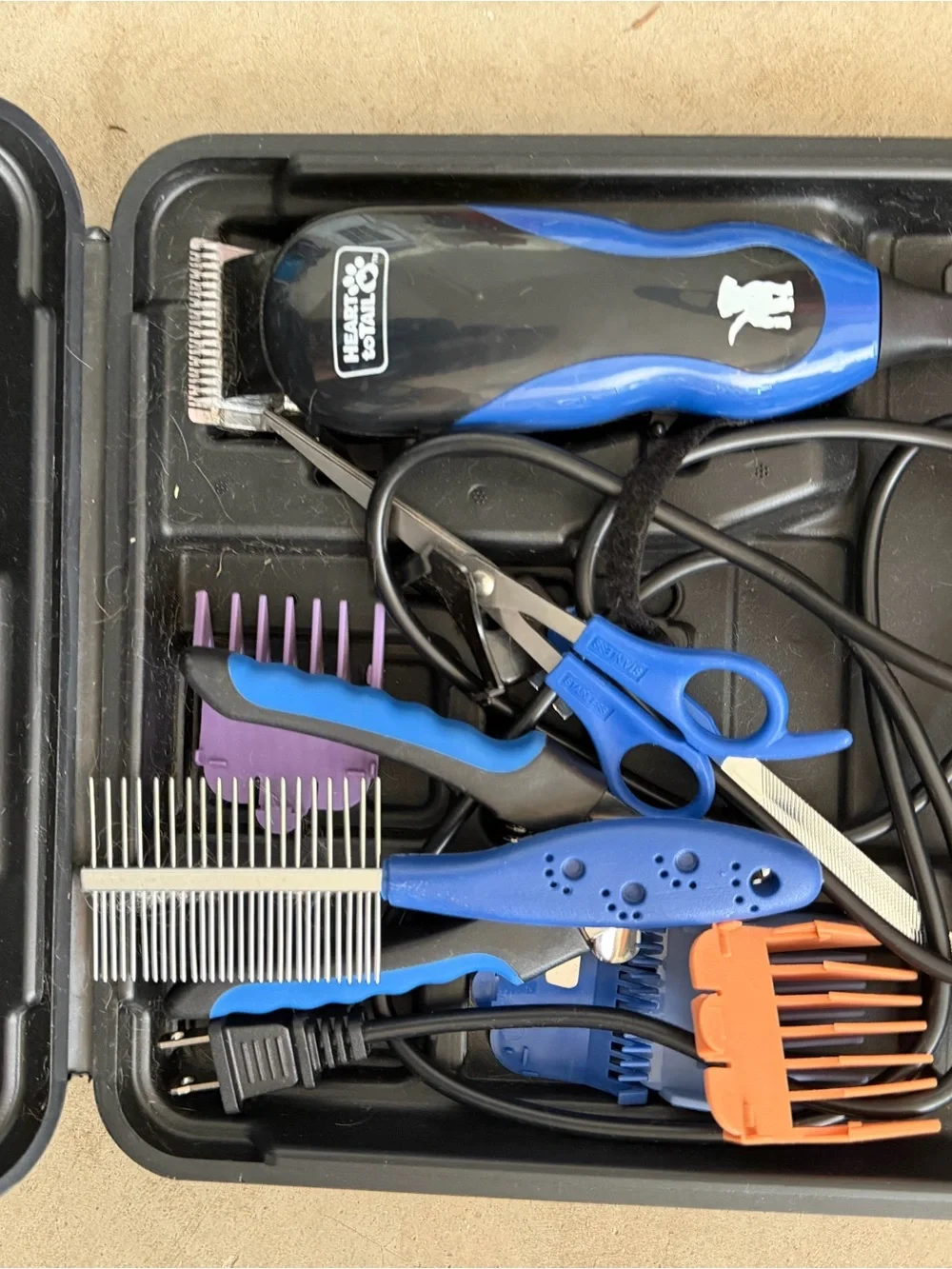 Heart to Tail Pet Grooming Kit